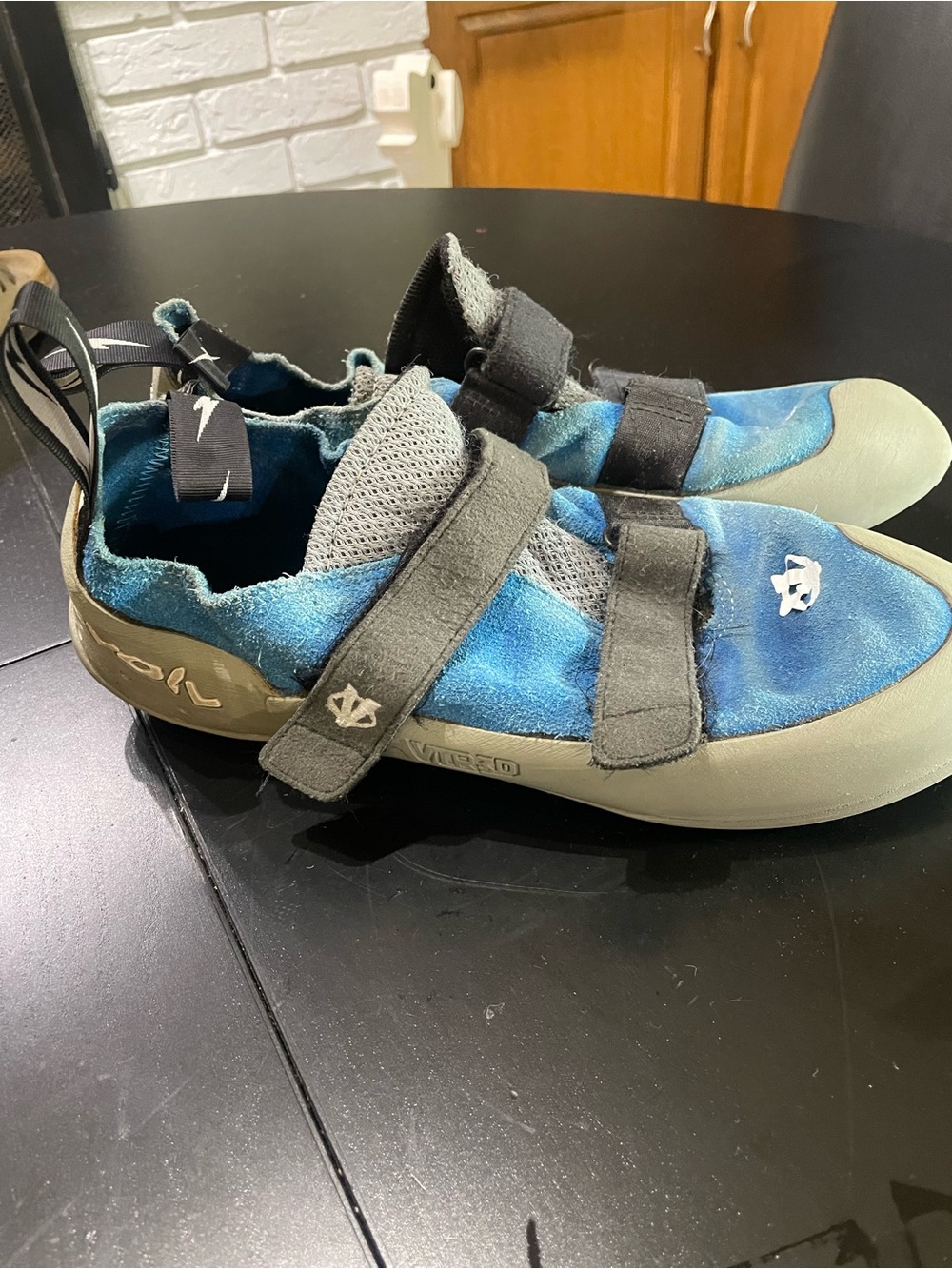 Evolv VTR3D climbing shoes unisex blue gray straps adj sz 12.5 US utility sport